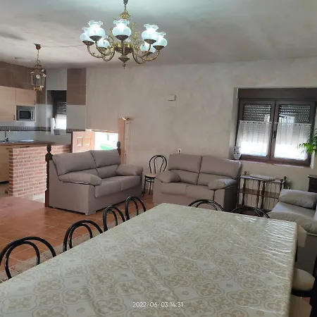 度假居 Banos Del Rey Con Piscina Climatizada *