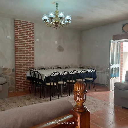 Banos Del Rey Con Piscina Climatizada *